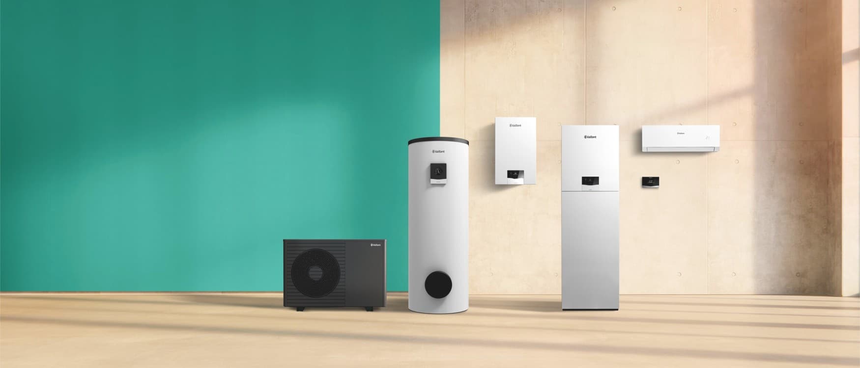 Gamma di sistemi Vaillant per il riscaldamento domestico: pompa di calore, bollitore e caldaia a condensazione